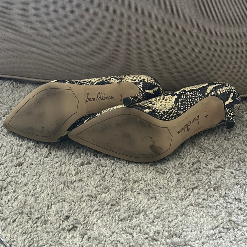 Sam Edelman Black and Cream Snake-Print Pointed-Toe Heels - Picture 4 of 6